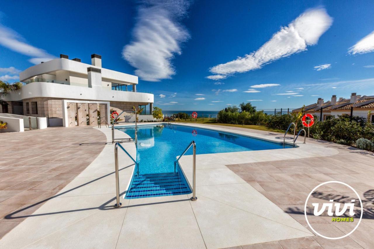 Vivi Homes - Blue View Pool, Sauna, Gym & Sea View *